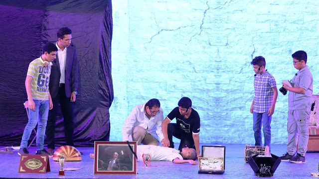 عرض  موت المغني فرج  يحصد ذهبية برنامج  مسرح الفرجان  الذي نظمته  ناشئة الشارقة  و الهيئة العربية للمسرح